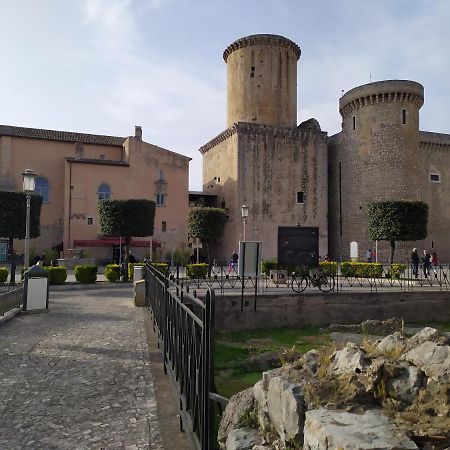 Casa Flora Fondi Centro Storico Apartament Zewnętrze zdjęcie